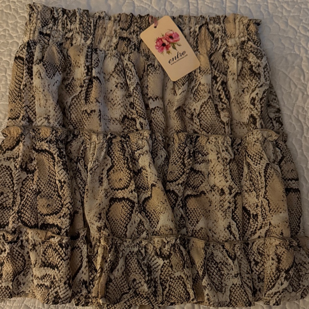 Entro Snake Print Ruffle Mini Skirt - Picture 2 of 5